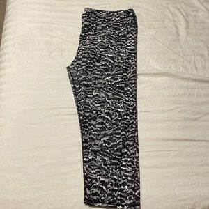Fabletics XXL Capris